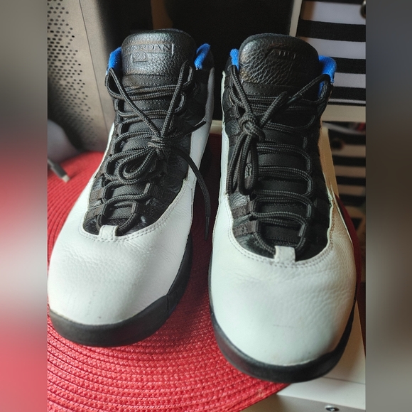 Air Jordan 10 Retro 2018 Orlando Pre-Owned Men's 10.5 - Picture 2 of 7